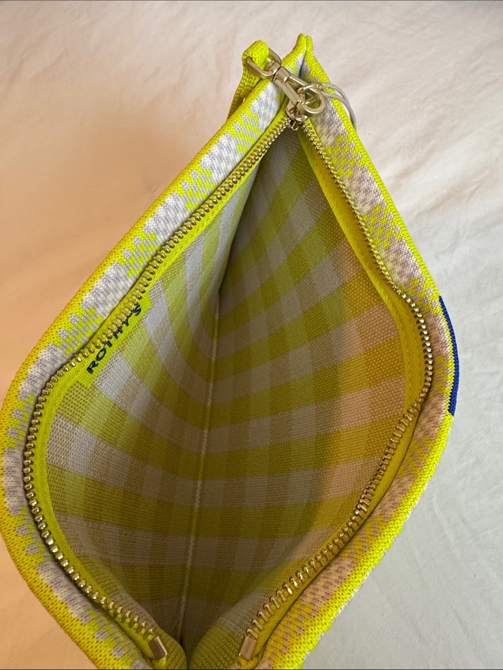 NWT Rothy’s Wristlet - Picture 8 of 8